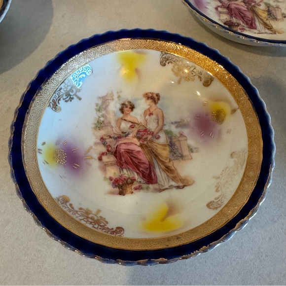 Germany Porcelain Pair Of 5 Blue And Gold Gilt Plates Grecian Small 5" in Size - Picture 3 of 8